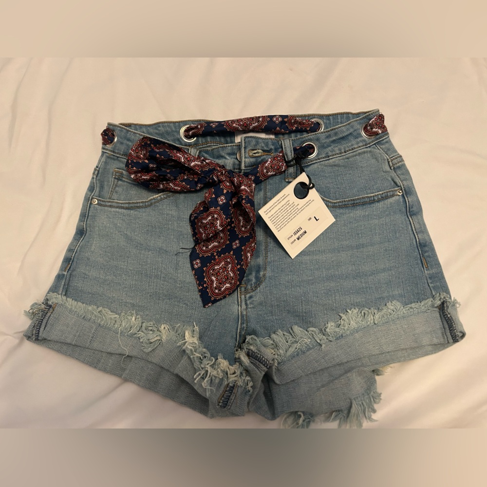Ladies shorts